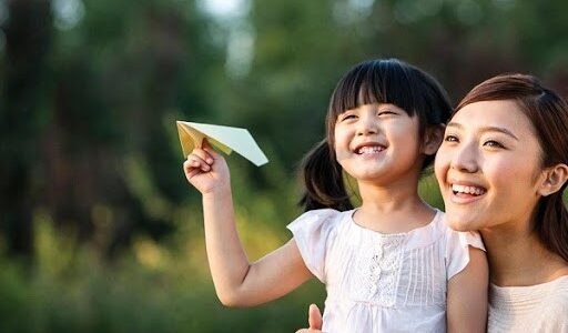 Mẹ có visa 2,5 năm bên Anh xin visa Anh cho con được không?